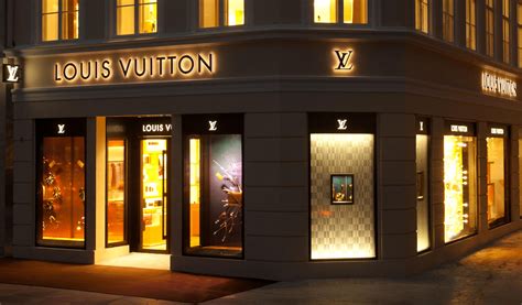 louis vuitton corporate website